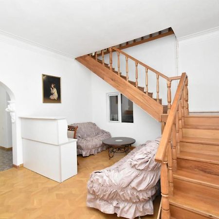 Guesthouses Opera Erivan Dış mekan fotoğraf