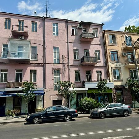Guesthouses Opera Erivan Dış mekan fotoğraf
