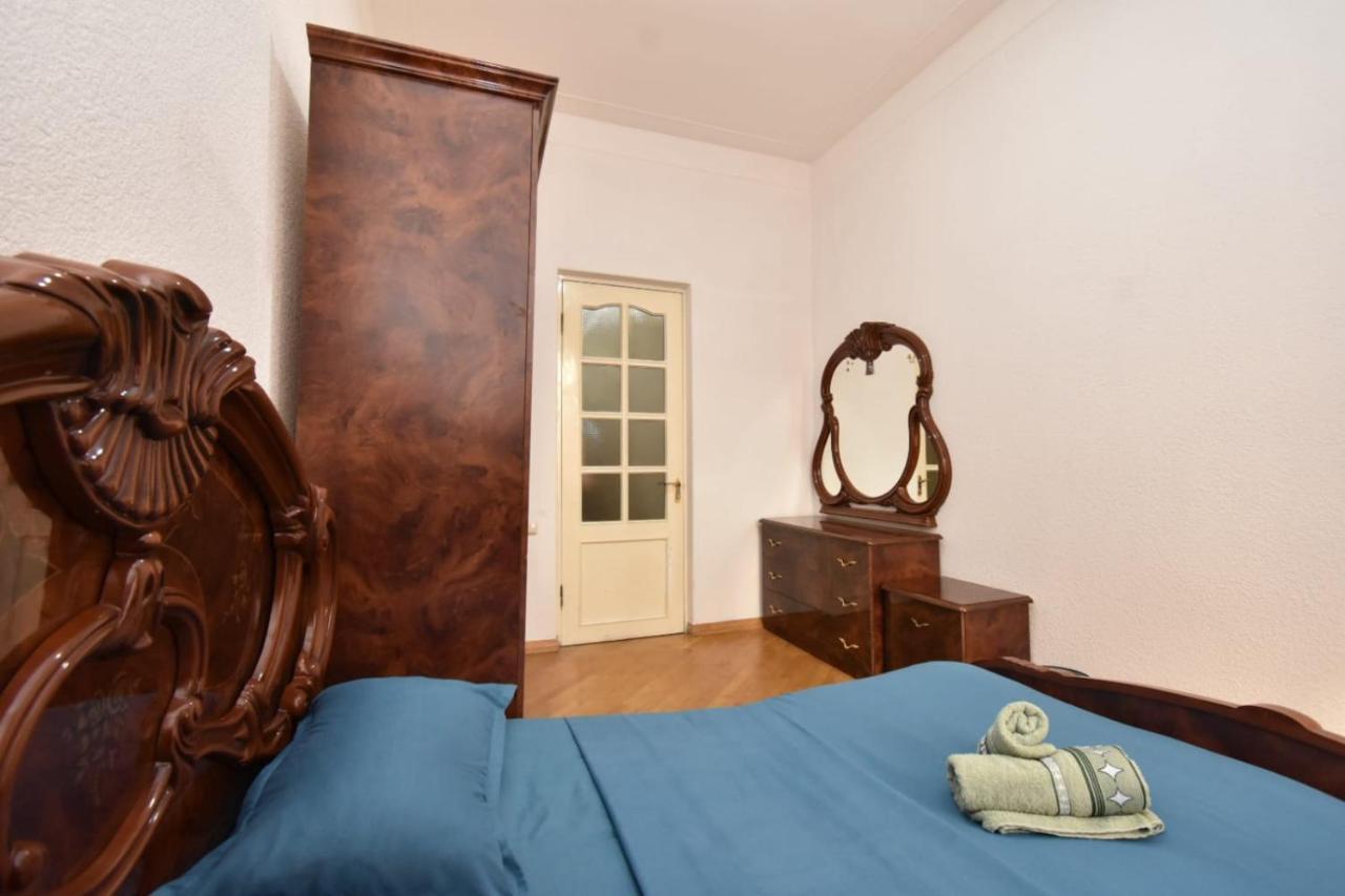 Guesthouses Opera Erivan Dış mekan fotoğraf
