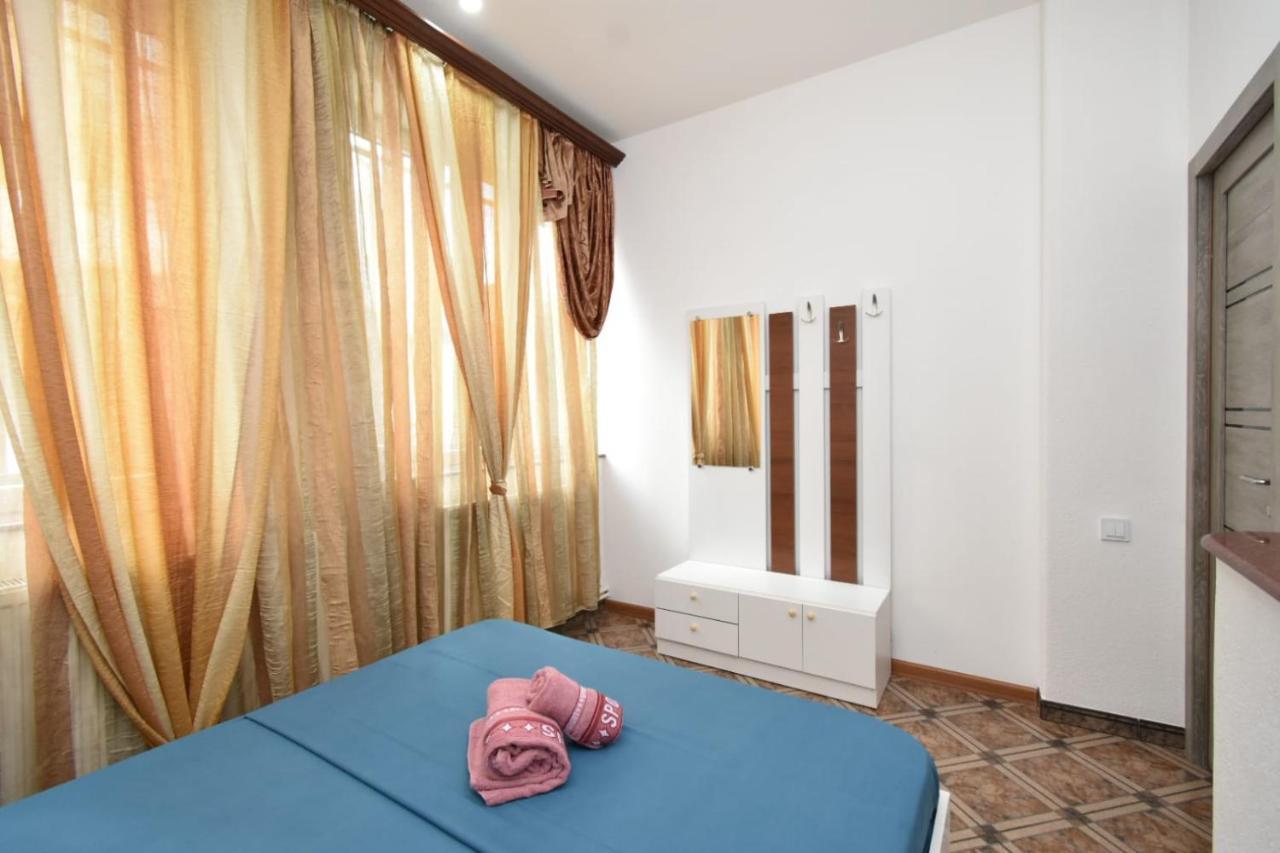 Guesthouses Opera Erivan Dış mekan fotoğraf
