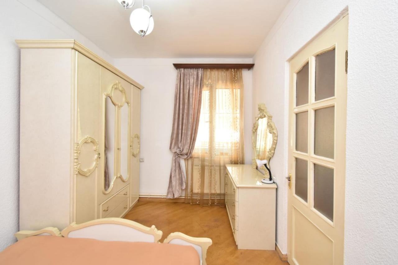 Guesthouses Opera Erivan Dış mekan fotoğraf