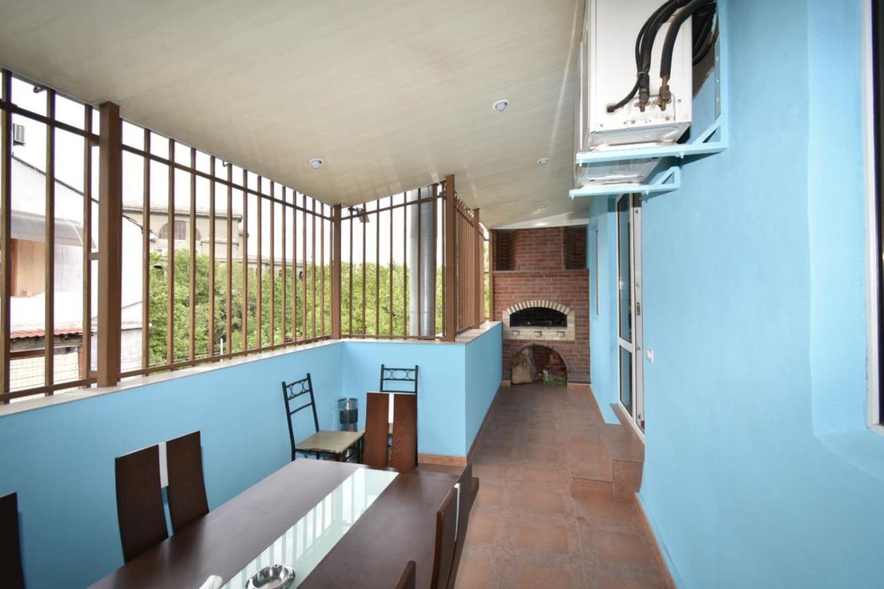 Guesthouses Opera Erivan Dış mekan fotoğraf