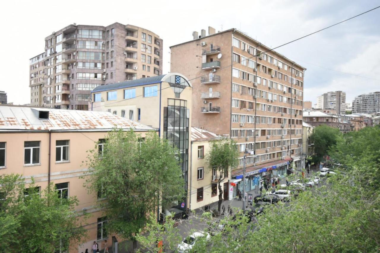 Guesthouses Opera Erivan Dış mekan fotoğraf