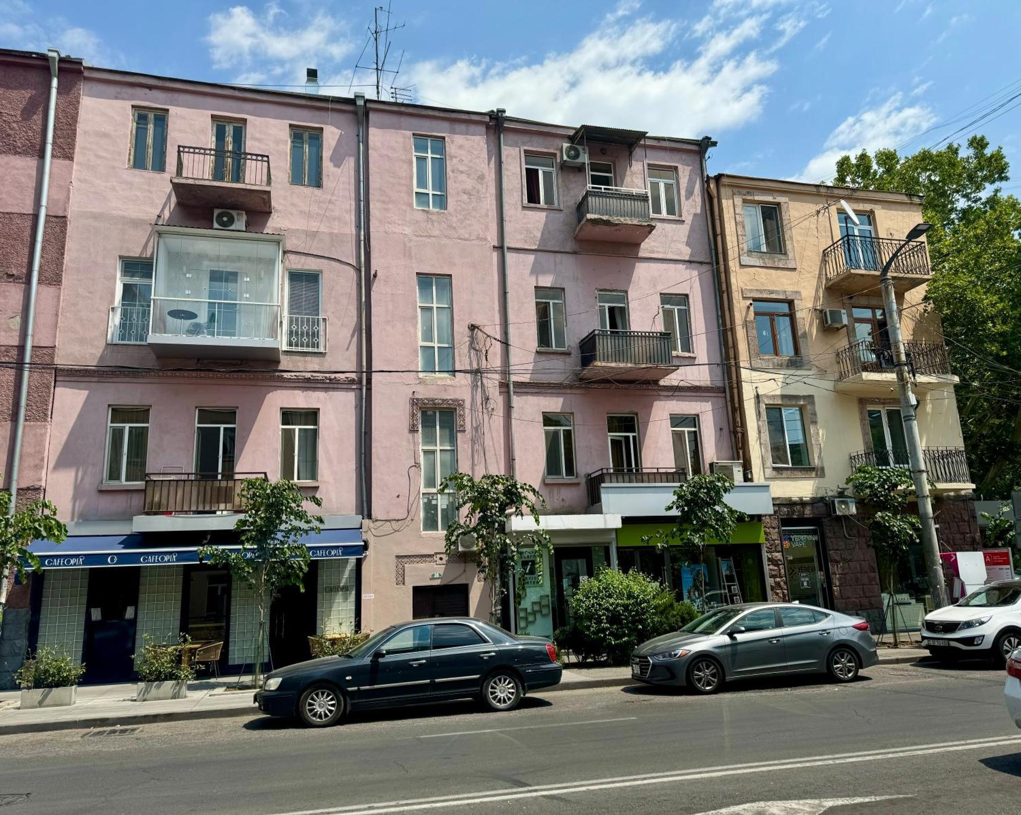 Guesthouses Opera Erivan Dış mekan fotoğraf